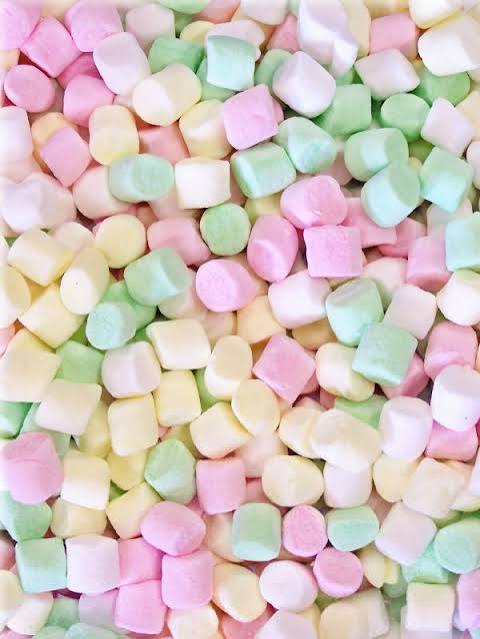 Marshmallow rainbow