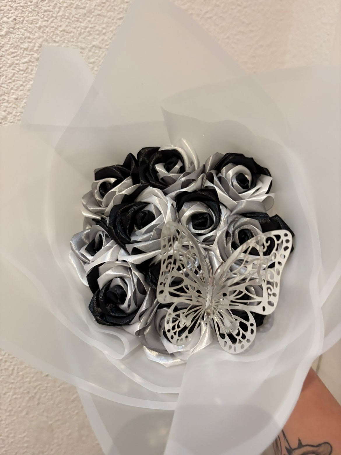 Bouquet noir blanc gris